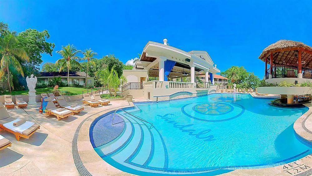 Sand Castle Resort Ocho Rios Apartment