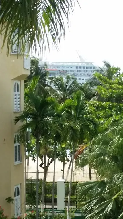 Sand Castle Resort Ocho Rios 0*,